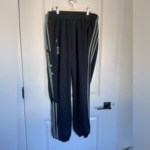 ADIDAS / YEEZY Calabasas sweatpants / XL